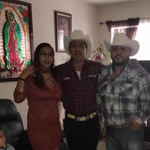 Meet your Posher, Violeta